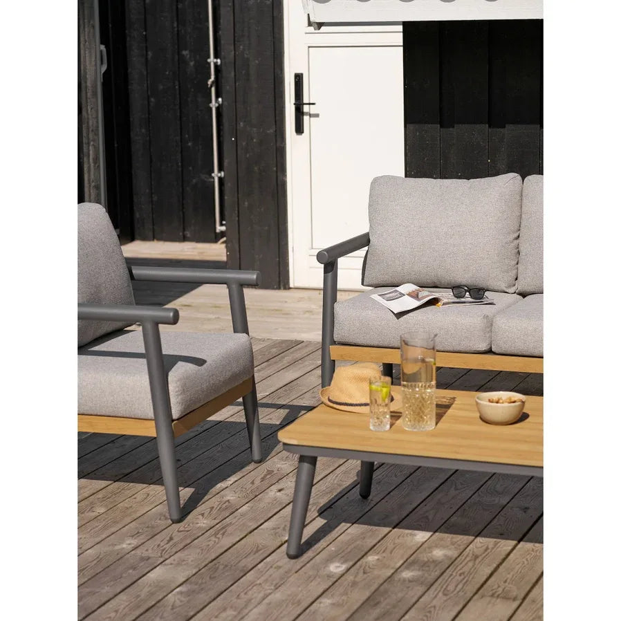 3198b21c490b6f276d7548c29a3151f7b906d3a1a4180d90097e6022fc4b5b85_jpeg - Les Jardins de Maison